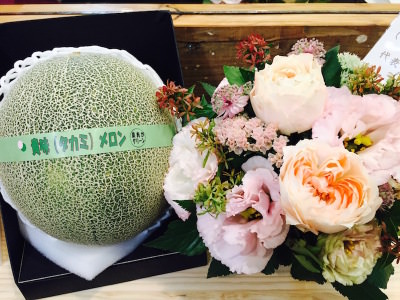 お祝い　メロン